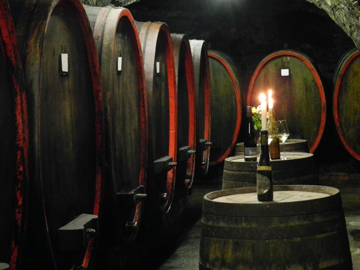 Готель Weingut Stassen Oberheimbach Екстер'єр фото